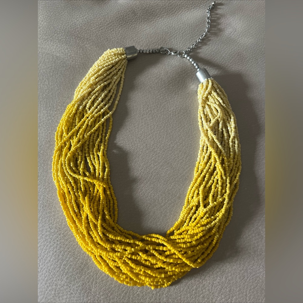 Simply Vera Vera Wang Graduated yellow beaded necklace